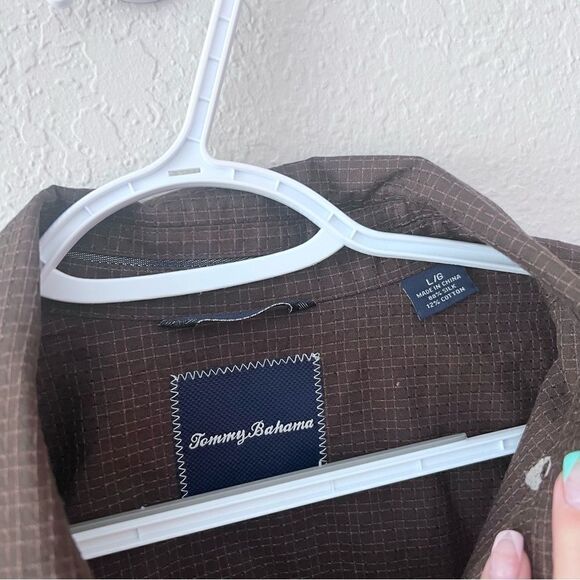 Tommy Bahama Mens Brown Print Size L Silk Cotton Blend Button Shirt Long Sleeve - Picture 4 of 6